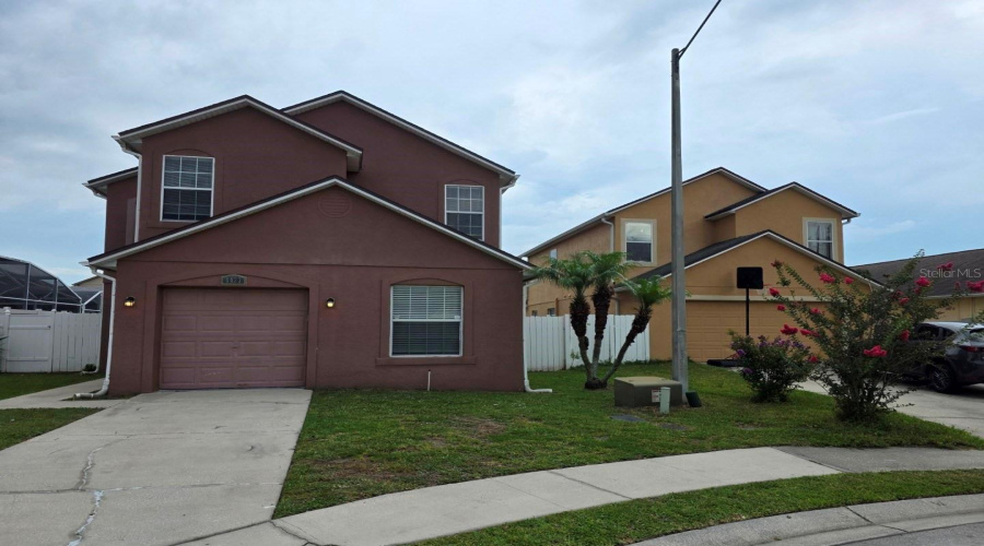 KISSIMMEE, Florida 34746, 5 Bedrooms Bedrooms, ,3 BathroomsBathrooms,Residential,For Sale,HAMLET,0,MFRO6417624
