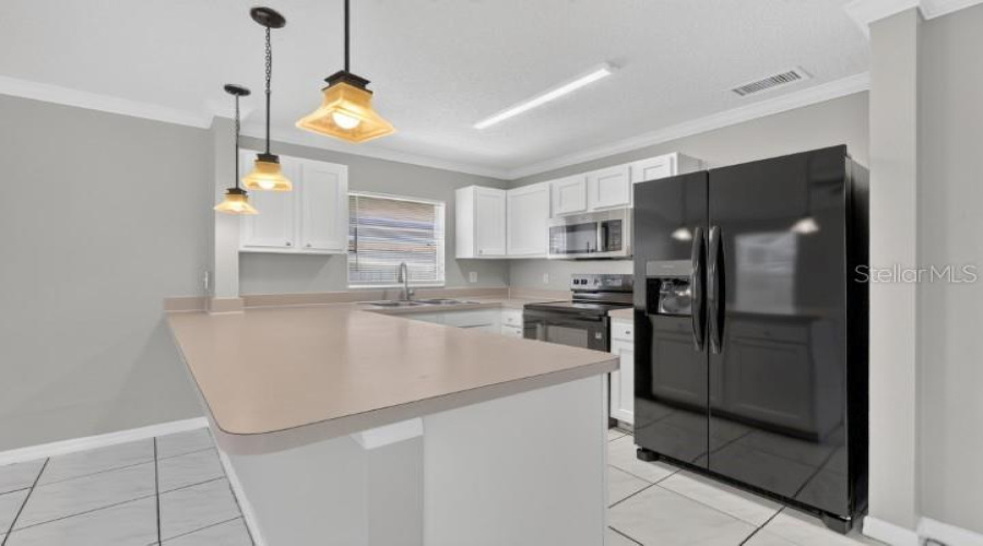 KISSIMMEE, Florida 34746, 5 Bedrooms Bedrooms, ,3 BathroomsBathrooms,Residential,For Sale,HAMLET,0,MFRO6417624