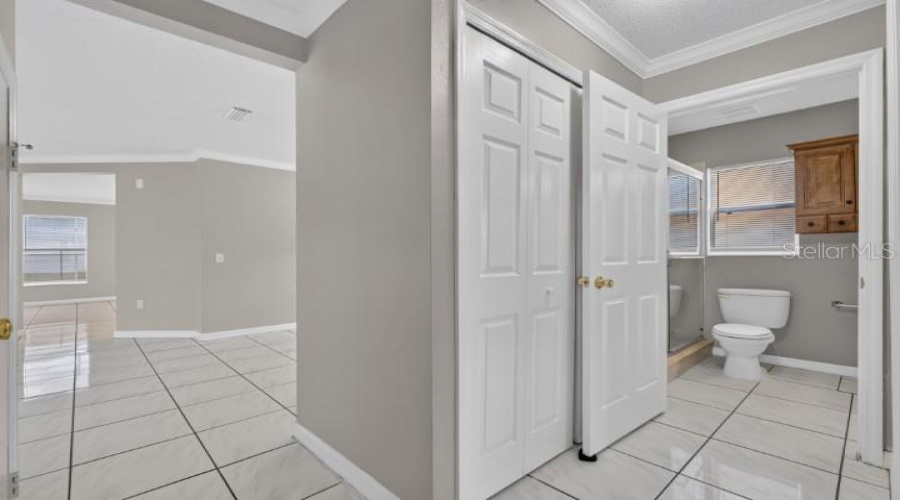KISSIMMEE, Florida 34746, 5 Bedrooms Bedrooms, ,3 BathroomsBathrooms,Residential,For Sale,HAMLET,0,MFRO6417624