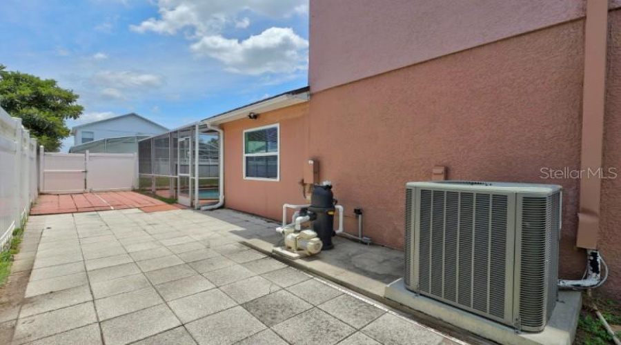 KISSIMMEE, Florida 34746, 5 Bedrooms Bedrooms, ,3 BathroomsBathrooms,Residential,For Sale,HAMLET,0,MFRO6417624