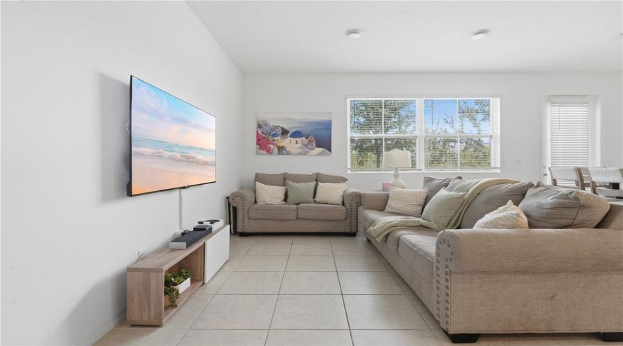 DAVENPORT, Florida 33896, 3 Bedrooms Bedrooms, ,2 BathroomsBathrooms,Residential,For Sale,LONGBOAT,0,MFRS5152067