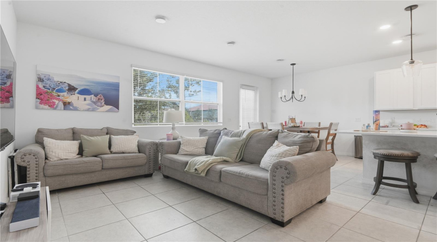 DAVENPORT, Florida 33896, 3 Bedrooms Bedrooms, ,2 BathroomsBathrooms,Residential,For Sale,LONGBOAT,0,MFRS5152067