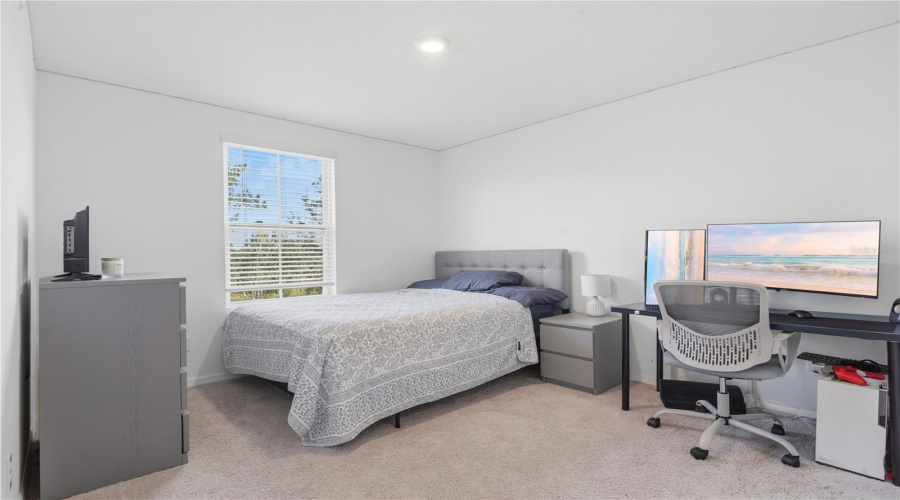 DAVENPORT, Florida 33896, 3 Bedrooms Bedrooms, ,2 BathroomsBathrooms,Residential,For Sale,LONGBOAT,0,MFRS5152067