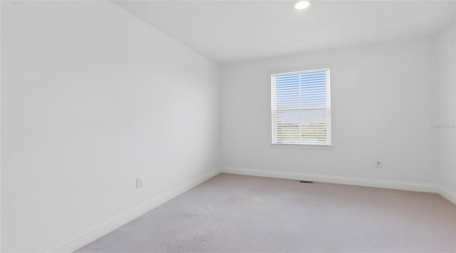 DAVENPORT, Florida 33896, 3 Bedrooms Bedrooms, ,2 BathroomsBathrooms,Residential,For Sale,LONGBOAT,0,MFRS5152067