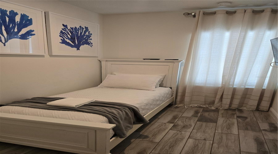 3rd small bedroom