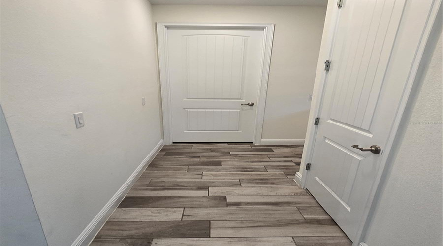 1st floor hall