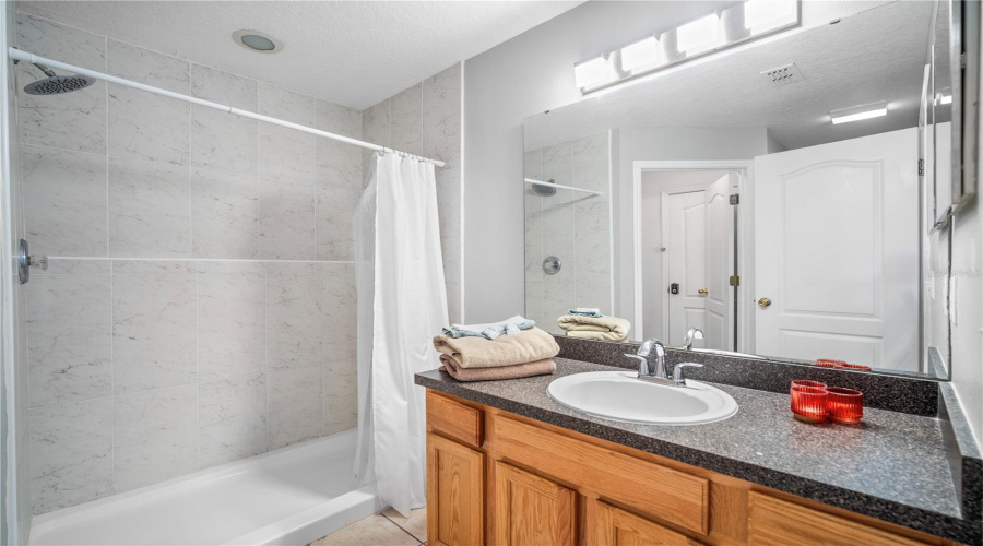 DAVENPORT, Florida 33896, 4 Bedrooms Bedrooms, ,3 BathroomsBathrooms,Residential,For Sale,SUNDOWN,0,MFRTB8518857