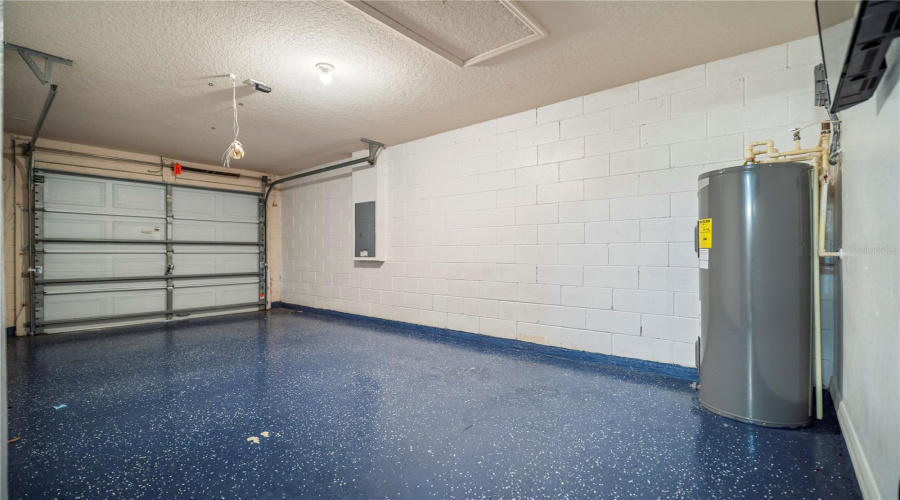 DAVENPORT, Florida 33896, 4 Bedrooms Bedrooms, ,3 BathroomsBathrooms,Residential,For Sale,SUNDOWN,0,MFRTB8518857