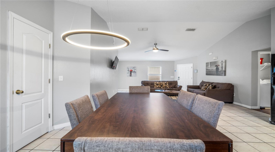 DAVENPORT, Florida 33896, 4 Bedrooms Bedrooms, ,3 BathroomsBathrooms,Residential,For Sale,SUNDOWN,0,MFRTB8518857