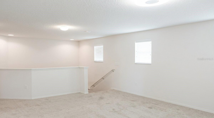ORLANDO, Florida 32836, 4 Bedrooms Bedrooms, ,2 BathroomsBathrooms,Residential,For Sale,VERRAZANO,0,MFRO6289632