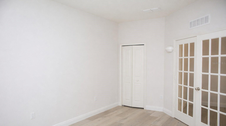 ORLANDO, Florida 32836, 4 Bedrooms Bedrooms, ,2 BathroomsBathrooms,Residential,For Sale,VERRAZANO,0,MFRO6289632