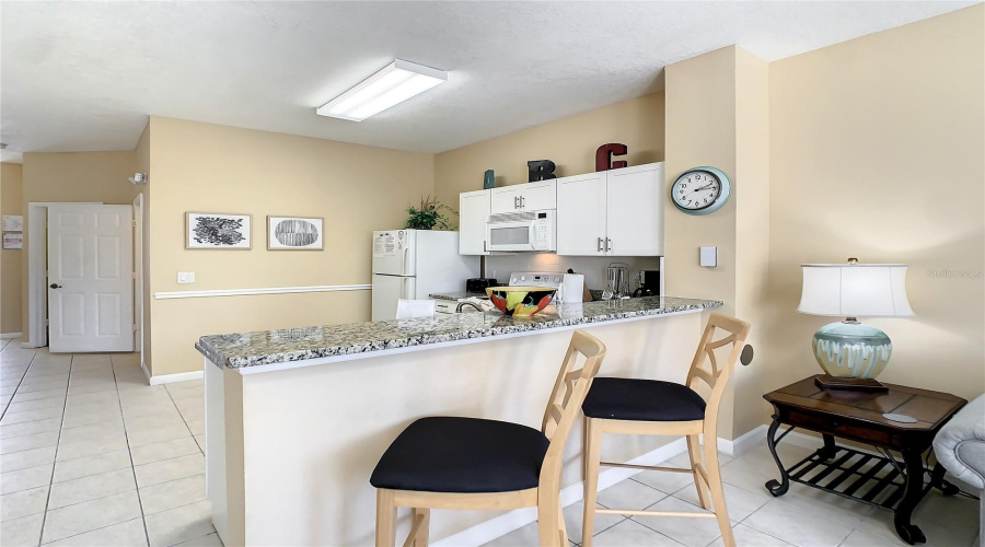 Breakfast bar