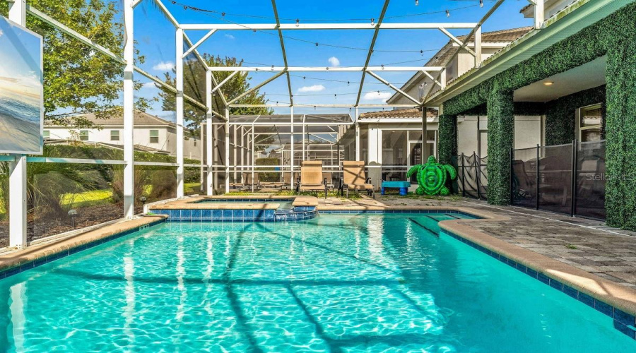 DAVENPORT, Florida 33896, 6 Bedrooms Bedrooms, ,6 BathroomsBathrooms,Residential,For Sale,HAZARD,0,MFRTB8520326