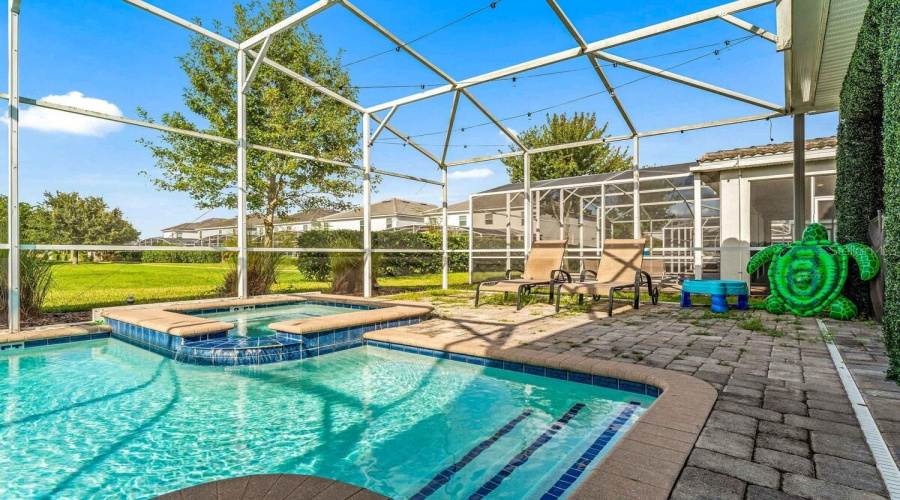 DAVENPORT, Florida 33896, 6 Bedrooms Bedrooms, ,6 BathroomsBathrooms,Residential,For Sale,HAZARD,0,MFRTB8520326