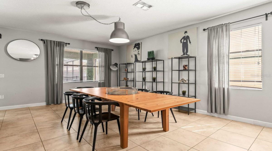 DAVENPORT, Florida 33896, 8 Bedrooms Bedrooms, ,5 BathroomsBathrooms,Residential,For Sale,ROLLING FAIRWAY,0,MFRTB8520360