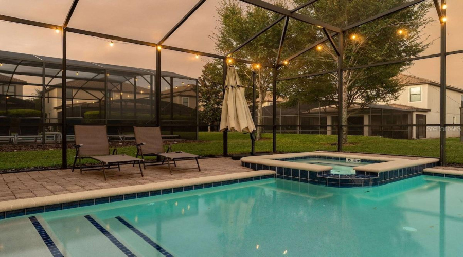 DAVENPORT, Florida 33896, 8 Bedrooms Bedrooms, ,5 BathroomsBathrooms,Residential,For Sale,ROLLING FAIRWAY,0,MFRTB8520360