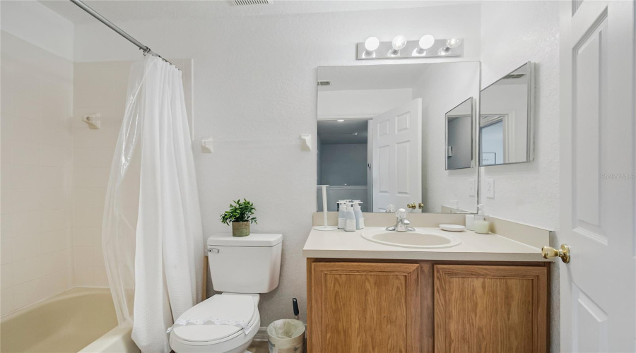 DAVENPORT, Florida 33897, 4 Bedrooms Bedrooms, ,3 BathroomsBathrooms,Residential,For Sale,BERGAMO,0,MFRS5151759