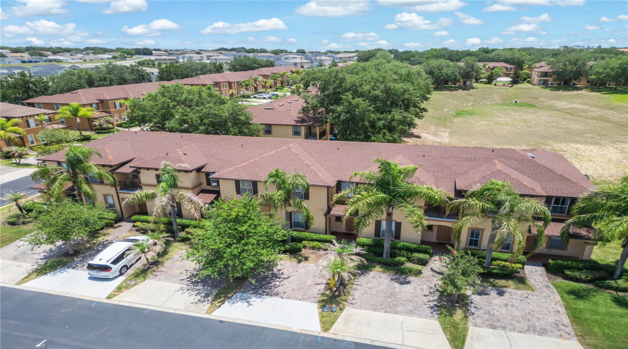 DAVENPORT, Florida 33897, 4 Bedrooms Bedrooms, ,3 BathroomsBathrooms,Residential,For Sale,BERGAMO,0,MFRS5151759