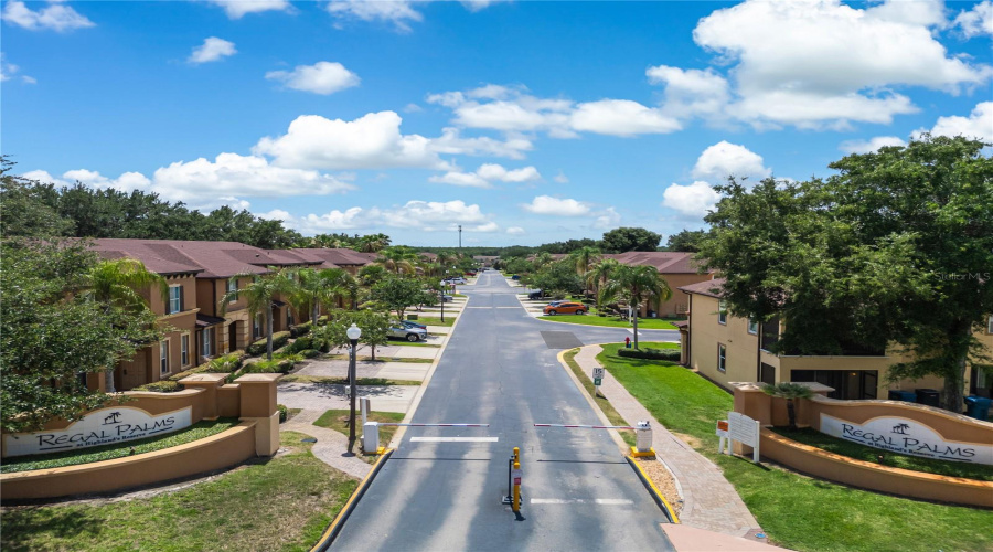 DAVENPORT, Florida 33897, 4 Bedrooms Bedrooms, ,3 BathroomsBathrooms,Residential,For Sale,BERGAMO,0,MFRS5151759