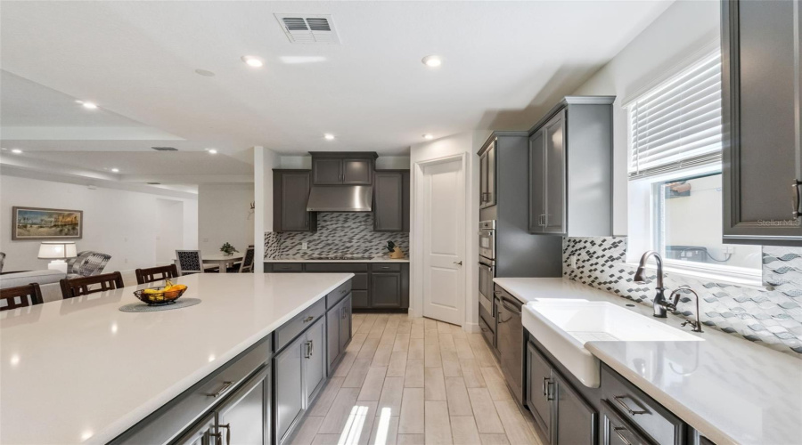KISSIMMEE, Florida 34746, 4 Bedrooms Bedrooms, ,3 BathroomsBathrooms,Residential,For Sale,BOWFIN,0,MFRO6417193