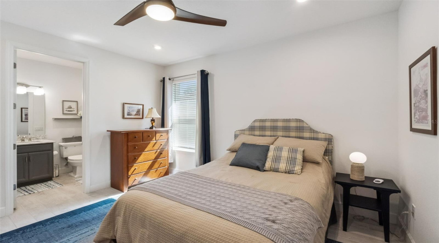 KISSIMMEE, Florida 34746, 4 Bedrooms Bedrooms, ,3 BathroomsBathrooms,Residential,For Sale,BOWFIN,0,MFRO6417193