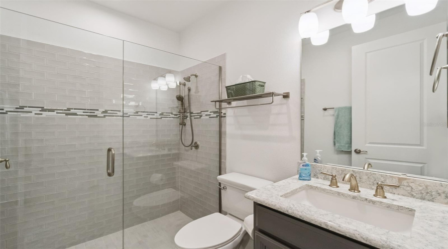 KISSIMMEE, Florida 34746, 4 Bedrooms Bedrooms, ,3 BathroomsBathrooms,Residential,For Sale,BOWFIN,0,MFRO6417193