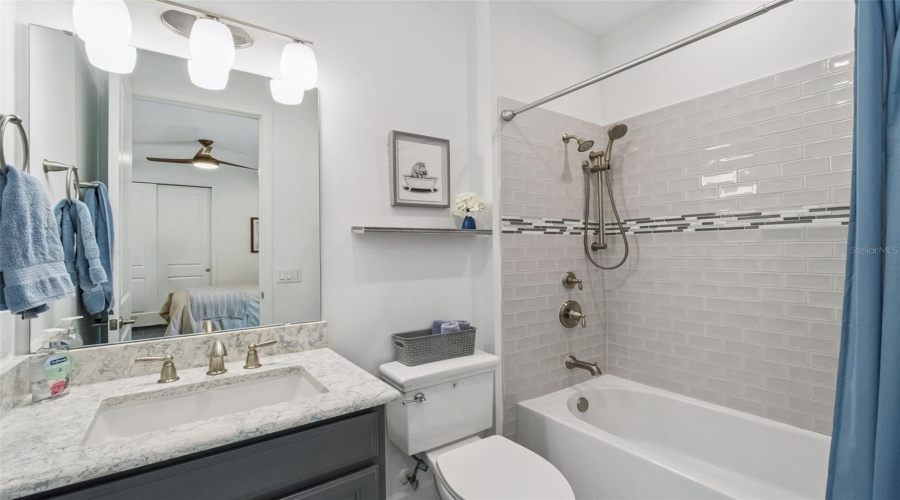 KISSIMMEE, Florida 34746, 4 Bedrooms Bedrooms, ,3 BathroomsBathrooms,Residential,For Sale,BOWFIN,0,MFRO6417193