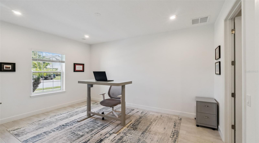 KISSIMMEE, Florida 34746, 4 Bedrooms Bedrooms, ,3 BathroomsBathrooms,Residential,For Sale,BOWFIN,0,MFRO6417193