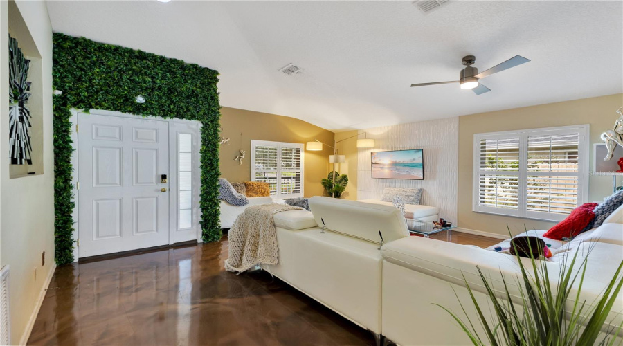 KISSIMMEE, Florida 34746, 4 Bedrooms Bedrooms, ,2 BathroomsBathrooms,Residential,For Sale,EAGLE CANYON,0,MFRO6415736
