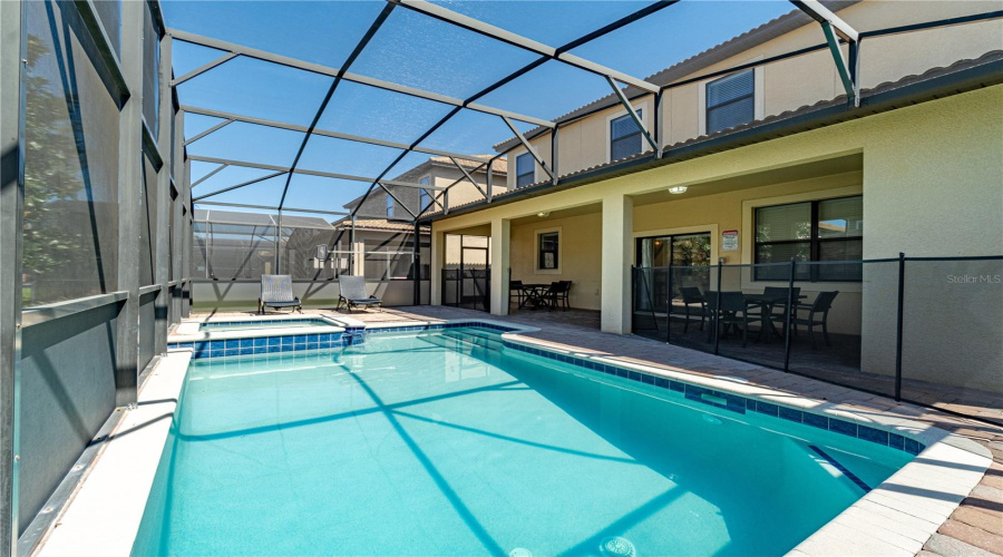 DAVENPORT, Florida 33896, 6 Bedrooms Bedrooms, ,6 BathroomsBathrooms,Residential,For Sale,SHADOW MOUNTAIN,0,MFRO6417879