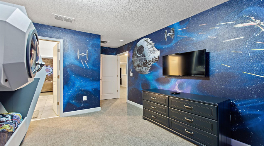 DAVENPORT, Florida 33896, 8 Bedrooms Bedrooms, ,5 BathroomsBathrooms,Residential,For Sale,SANDBAGGER,0,MFRS5152007