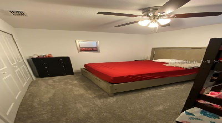 Bedroom 3 pic 2