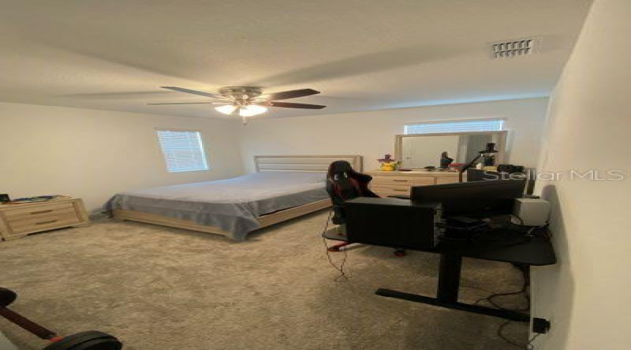 Bedroom 4 pic2