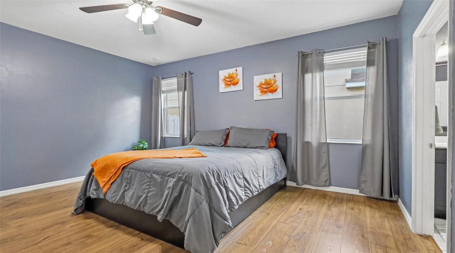 DAVENPORT, Florida 33837, 4 Bedrooms Bedrooms, ,2 BathroomsBathrooms,Residential,For Sale,SEVILLE,0,MFRTB8519728