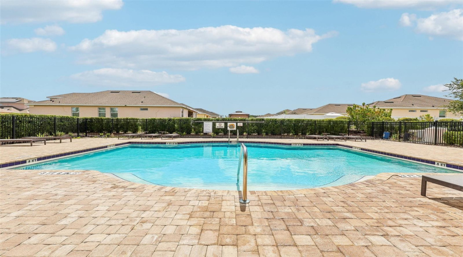 DAVENPORT, Florida 33837, 4 Bedrooms Bedrooms, ,2 BathroomsBathrooms,Residential,For Sale,SEVILLE,0,MFRTB8519728