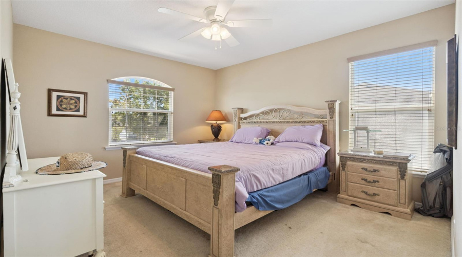 DAVENPORT, Florida 33837, 6 Bedrooms Bedrooms, ,4 BathroomsBathrooms,Residential,For Sale,LEXINGTON,0,MFRS5152125