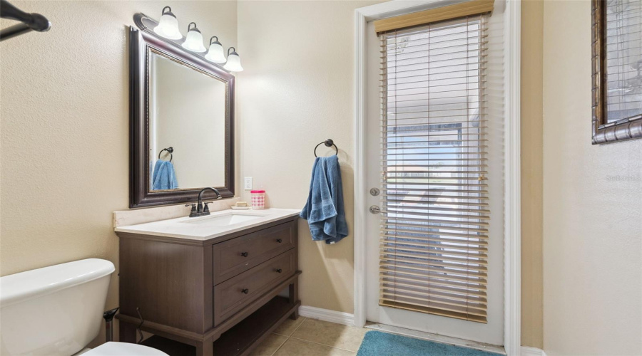 DAVENPORT, Florida 33837, 6 Bedrooms Bedrooms, ,4 BathroomsBathrooms,Residential,For Sale,LEXINGTON,0,MFRS5152125