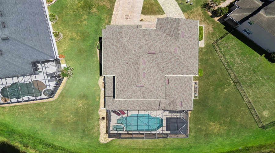 DAVENPORT, Florida 33837, 6 Bedrooms Bedrooms, ,4 BathroomsBathrooms,Residential,For Sale,LEXINGTON,0,MFRS5152125