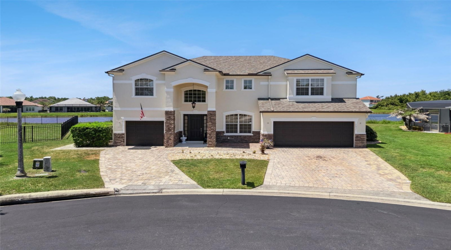 DAVENPORT, Florida 33837, 6 Bedrooms Bedrooms, ,4 BathroomsBathrooms,Residential,For Sale,LEXINGTON,0,MFRS5152125