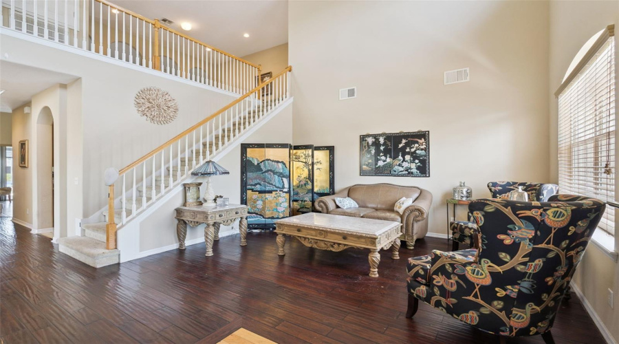 DAVENPORT, Florida 33837, 6 Bedrooms Bedrooms, ,4 BathroomsBathrooms,Residential,For Sale,LEXINGTON,0,MFRS5152125