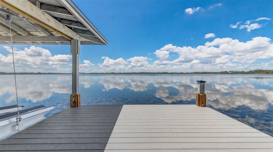 ORLANDO, Florida 32836, 6 Bedrooms Bedrooms, ,6 BathroomsBathrooms,Residential,For Sale,LONE TREE,0,MFRO6417540