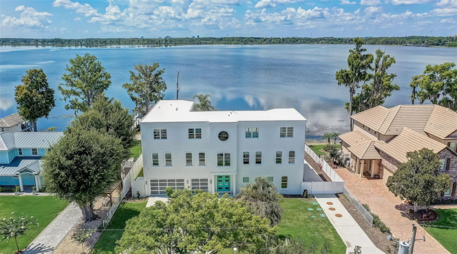 ORLANDO, Florida 32836, 6 Bedrooms Bedrooms, ,6 BathroomsBathrooms,Residential,For Sale,LONE TREE,0,MFRO6417540
