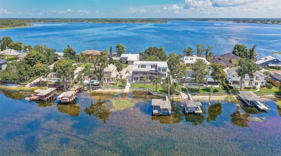 ORLANDO, Florida 32836, 6 Bedrooms Bedrooms, ,6 BathroomsBathrooms,Residential,For Sale,LONE TREE,0,MFRO6417540