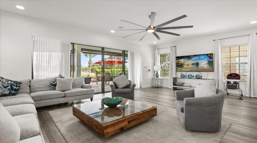 REUNION, Florida 34747, 5 Bedrooms Bedrooms, ,5 BathroomsBathrooms,Residential,For Sale,GOLDEN BEAR,0,MFRO6326040