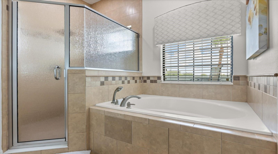 REUNION, Florida 34747, 5 Bedrooms Bedrooms, ,5 BathroomsBathrooms,Residential,For Sale,GOLDEN BEAR,0,MFRO6326040