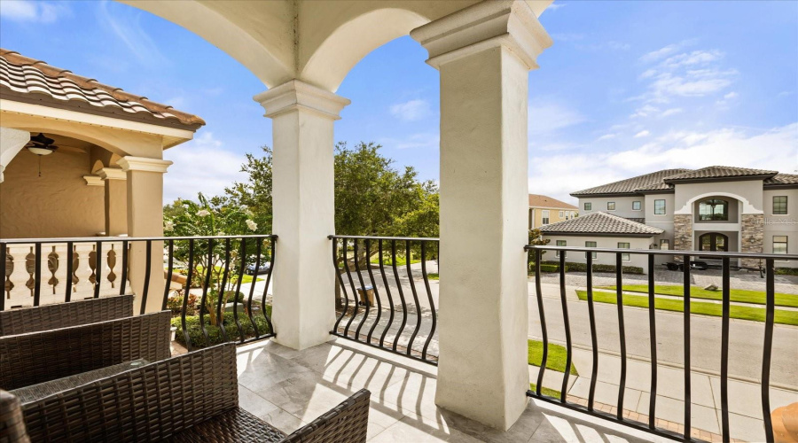 REUNION, Florida 34747, 5 Bedrooms Bedrooms, ,5 BathroomsBathrooms,Residential,For Sale,GOLDEN BEAR,0,MFRO6326040
