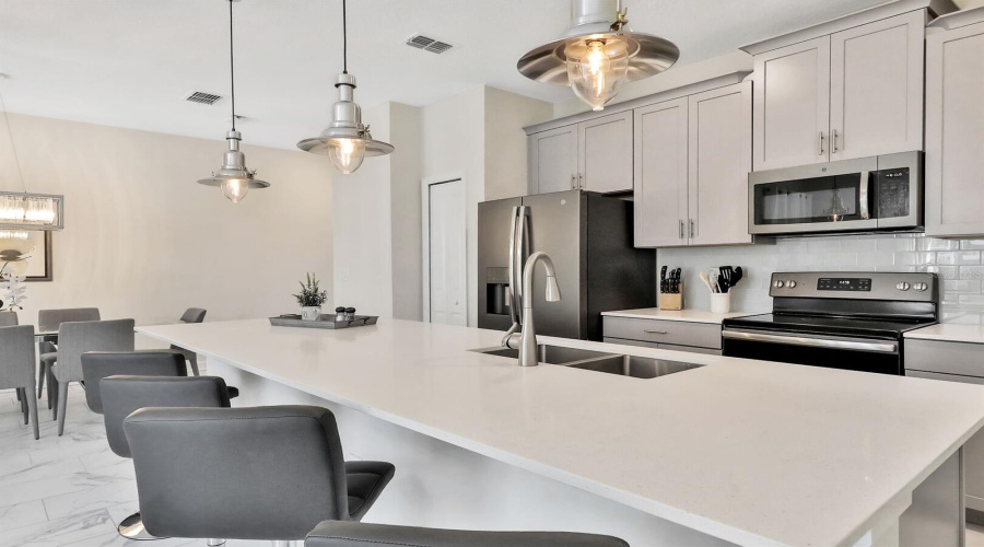 CHAMPIONS GATE, Florida 33896, 4 Bedrooms Bedrooms, ,3 BathroomsBathrooms,Residential,For Sale,OCEAN COURSE,0,MFRO6418114