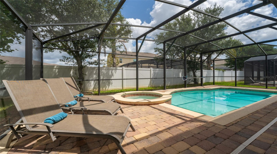 DAVENPORT, Florida 33896, 5 Bedrooms Bedrooms, ,4 BathroomsBathrooms,Residential,For Sale,YORKSHIRE,0,MFRO6418054