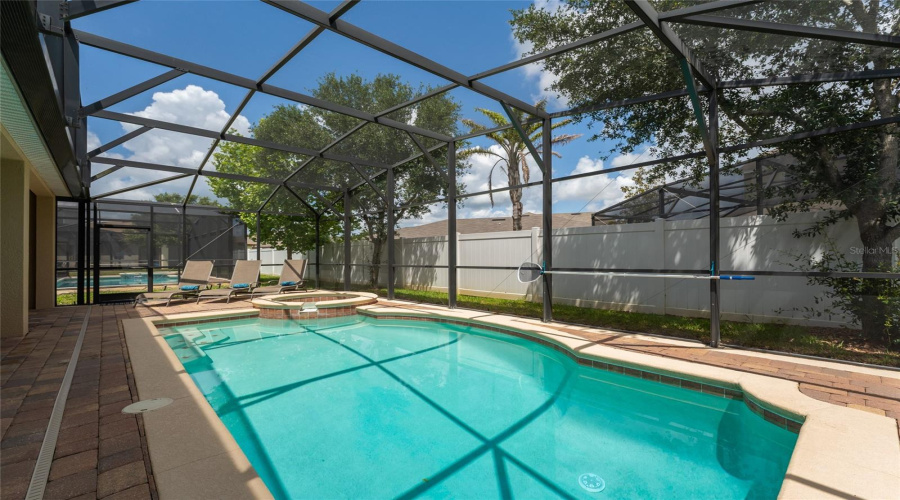 DAVENPORT, Florida 33896, 5 Bedrooms Bedrooms, ,4 BathroomsBathrooms,Residential,For Sale,YORKSHIRE,0,MFRO6418054