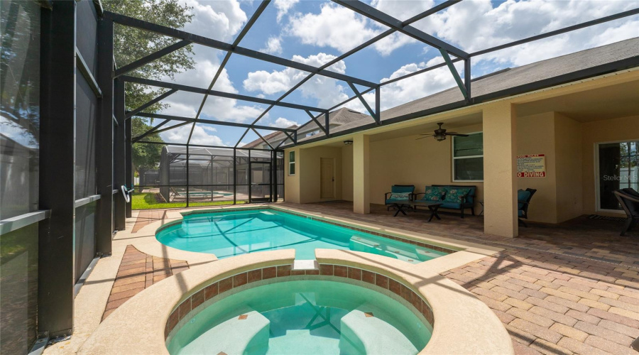 DAVENPORT, Florida 33896, 5 Bedrooms Bedrooms, ,4 BathroomsBathrooms,Residential,For Sale,YORKSHIRE,0,MFRO6418054